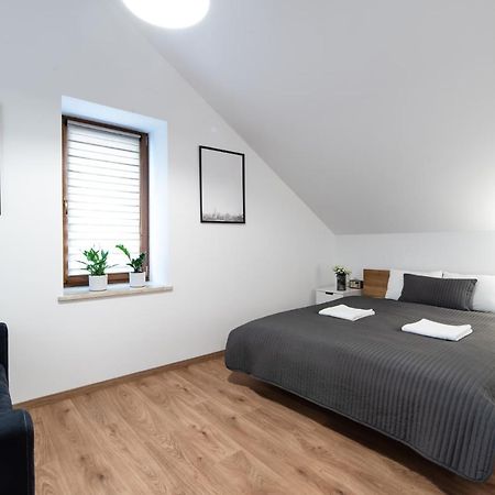 Neo Unique & Bright Apartments, Free Parking, 15Min Old Town & Kazimierz - By Homelike Krakow Exterior photo
