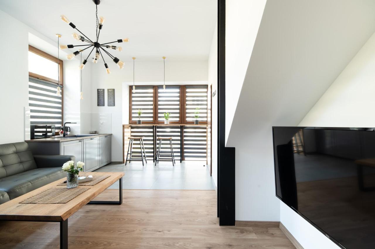 Neo Unique & Bright Apartments, Free Parking, 15Min Old Town & Kazimierz - By Homelike Krakow Exterior photo