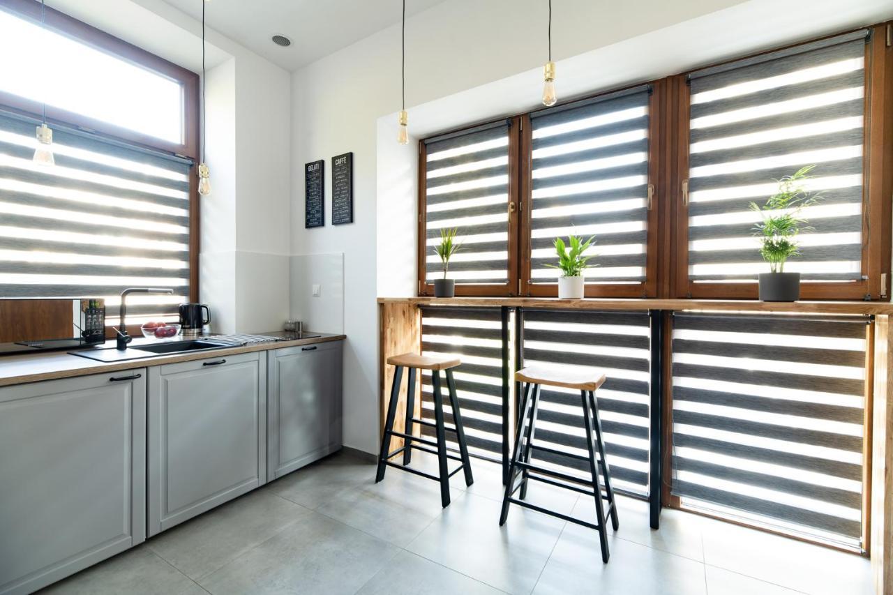 Neo Unique & Bright Apartments, Free Parking, 15Min Old Town & Kazimierz - By Homelike Krakow Exterior photo
