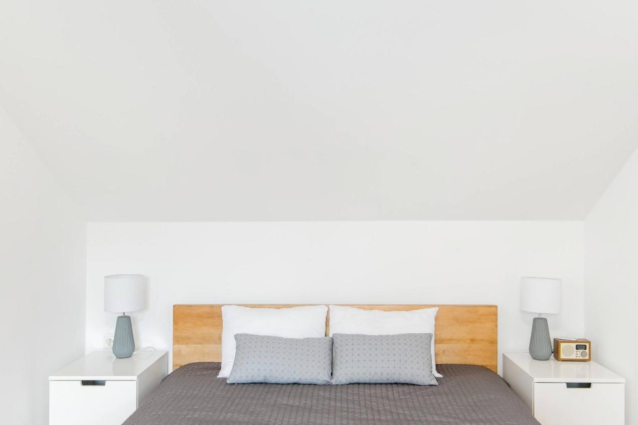 Neo Unique & Bright Apartments, Free Parking, 15Min Old Town & Kazimierz - By Homelike Krakow Exterior photo