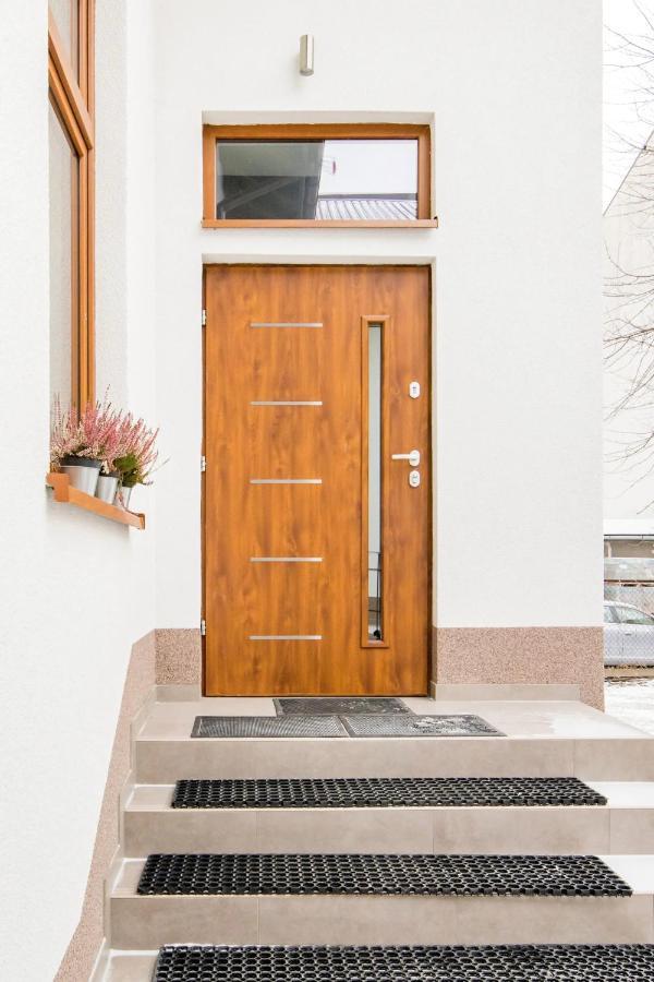 Neo Unique & Bright Apartments, Free Parking, 15Min Old Town & Kazimierz - By Homelike Krakow Exterior photo
